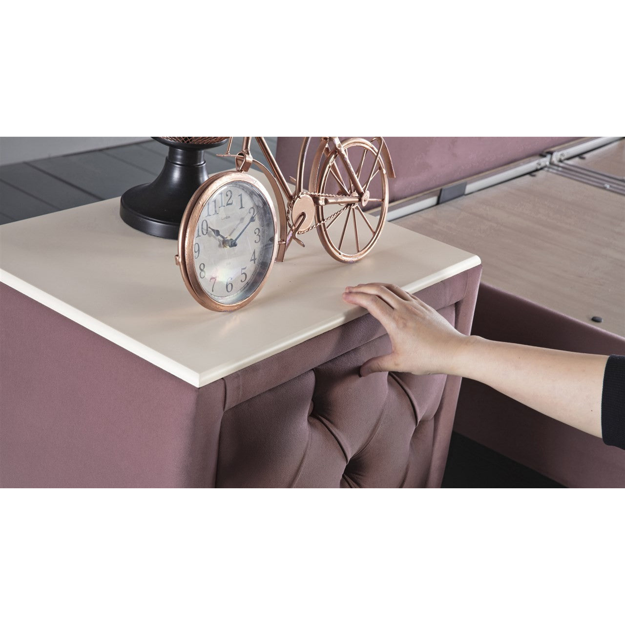 Pat Estonya + 2 noptiere