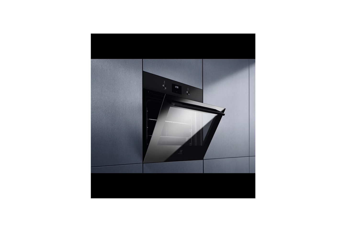 Pachet Electrolux KOFGF70TH +LIB60420CK - Gallery Image 5