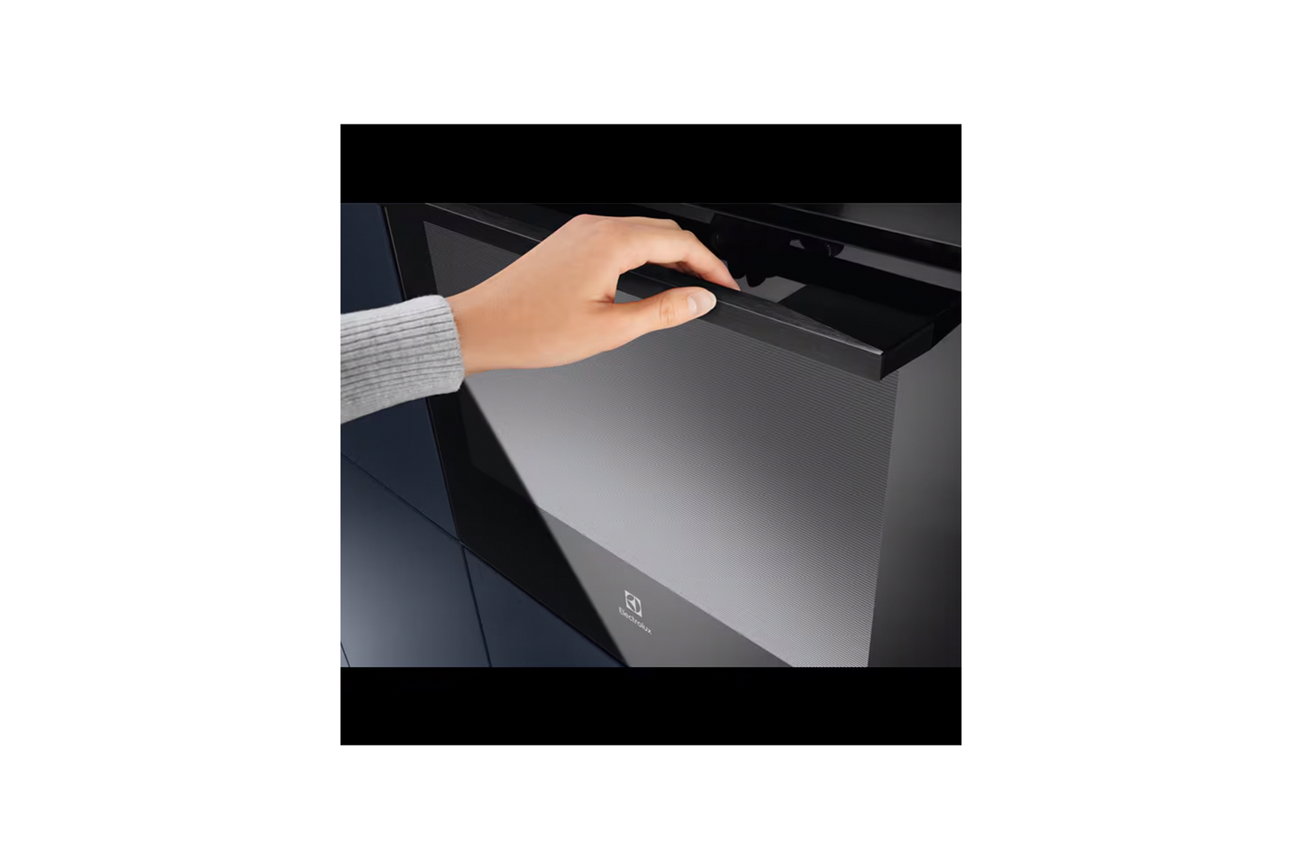 Pachet Electrolux KOFGF70TH +LIB60420CK - Gallery Image 6