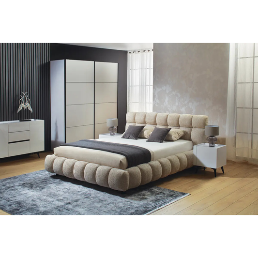 Pat Space tapitat integral cu somiera metalica inclusa, material boucle